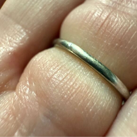 10K White Gold Pearl Ring - Picture 13 of 14